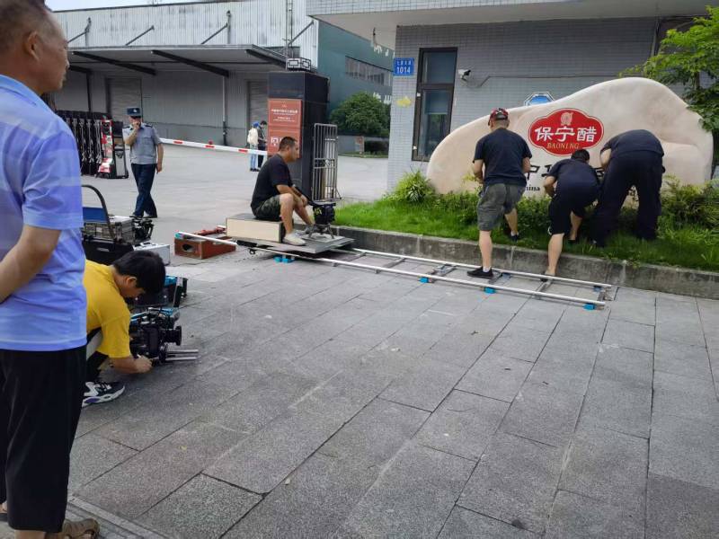 碾子山区广告片拍摄公司核心优势：全流程服务，让品牌广告片省心更出彩